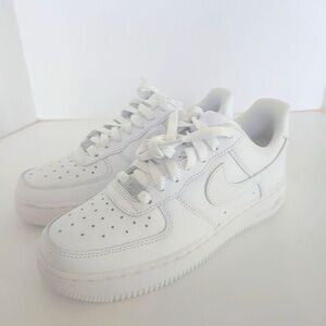 Nike Air Force 1’s. Size 8, brand new. Worn once